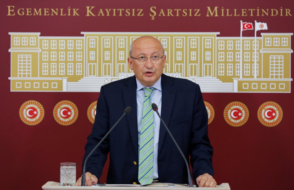 Utku Çakırözer: Basın İlan Kurumu'nun keyfi yetkisi sınırlandırılmalı